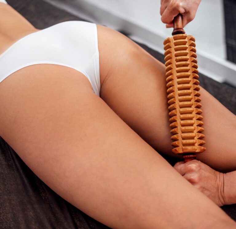 Madero Rolle Beine Brasilianische Massage L’Esthetique Massage Mönchengladbach